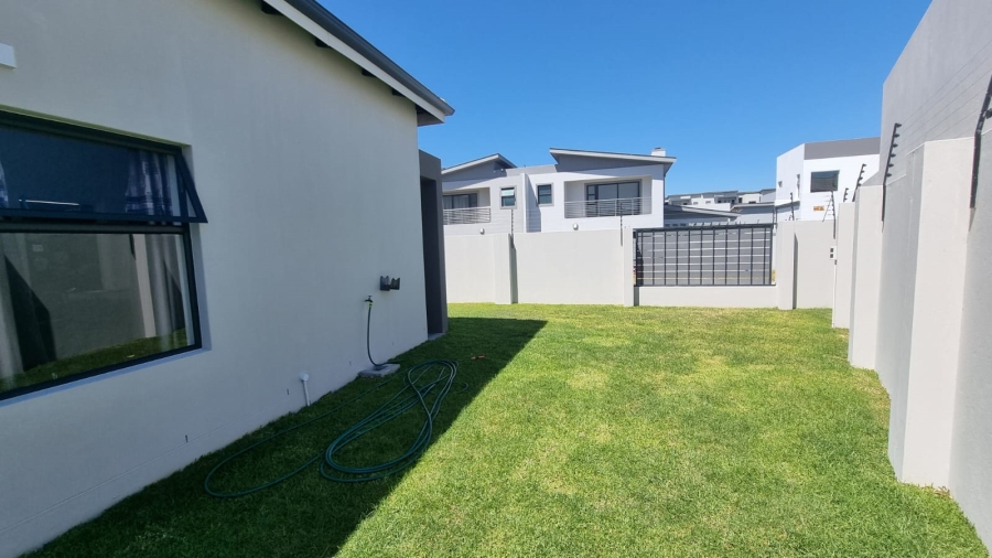 3 Bedroom Property for Sale in Sandown Western Cape